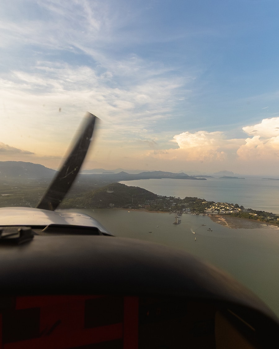 romantic-flight-phuket